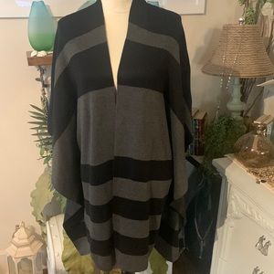 I.N. Studio cardigan/poncho Size 1X